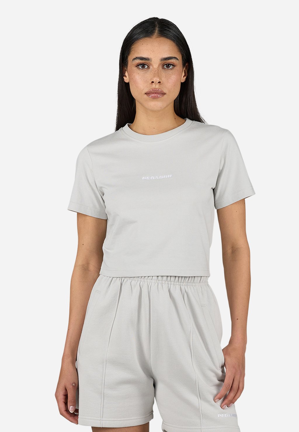 

Базовая футболка INES CROPPED BABY TEE Pegador, светло-серый