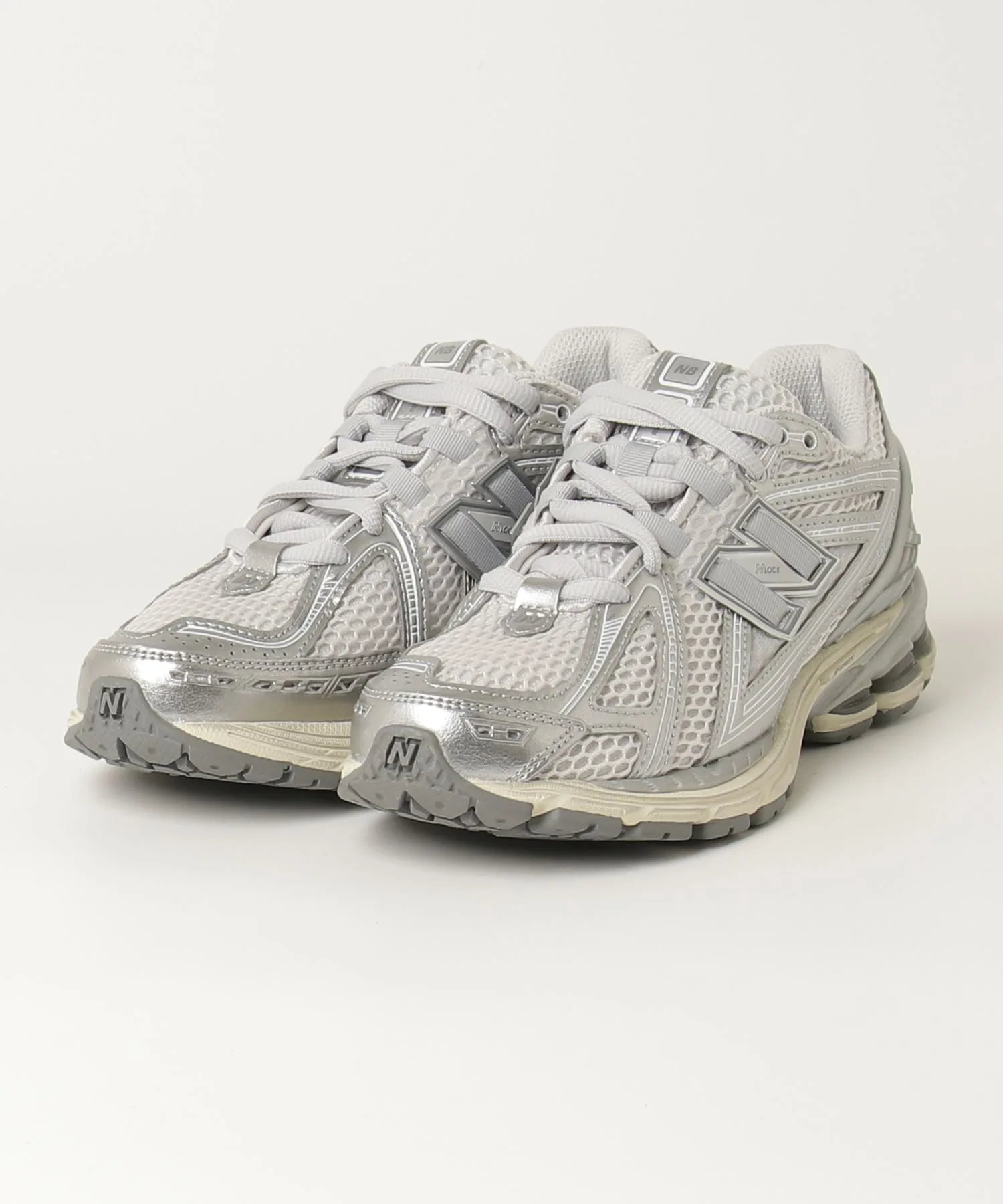 Унисекс кроссовки New Balance 1906R серебристые — фото 2