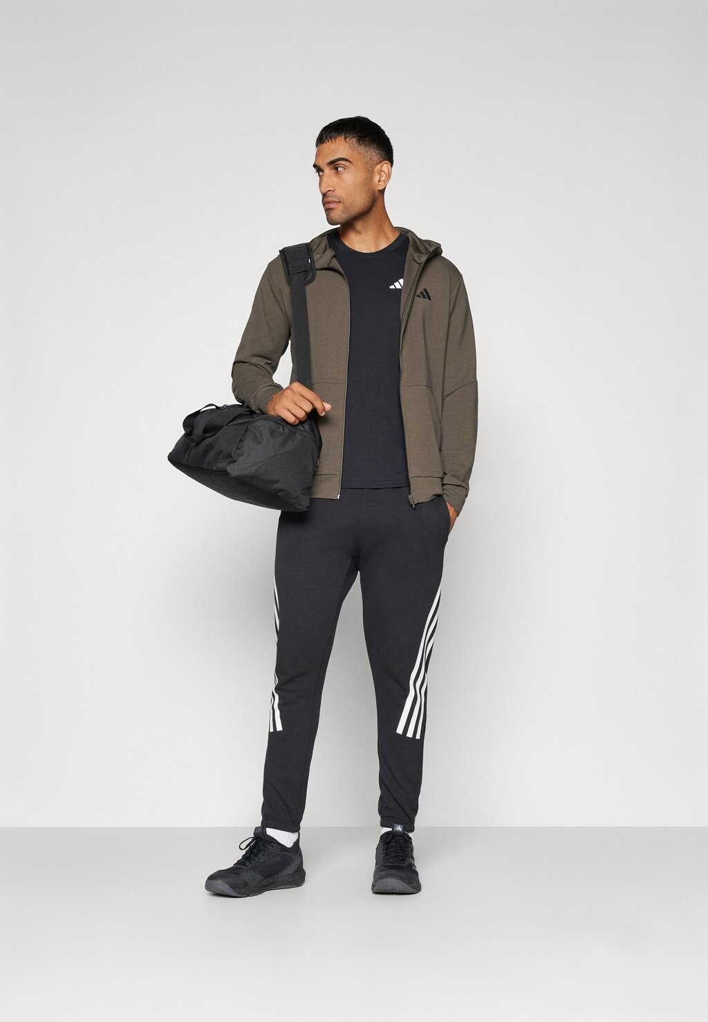 

Толстовка на молнии FULL ZIP adidas Performance, оливковый