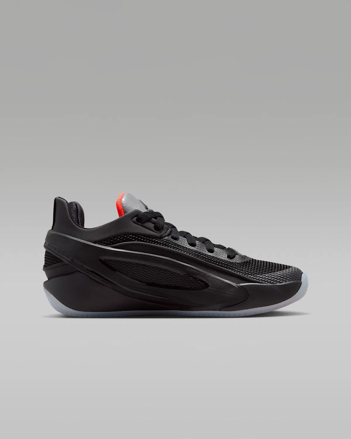 Детские баскетбольные кроссовки Luka 5 "Black Metallic", Black/Bright Crimson — фото 3