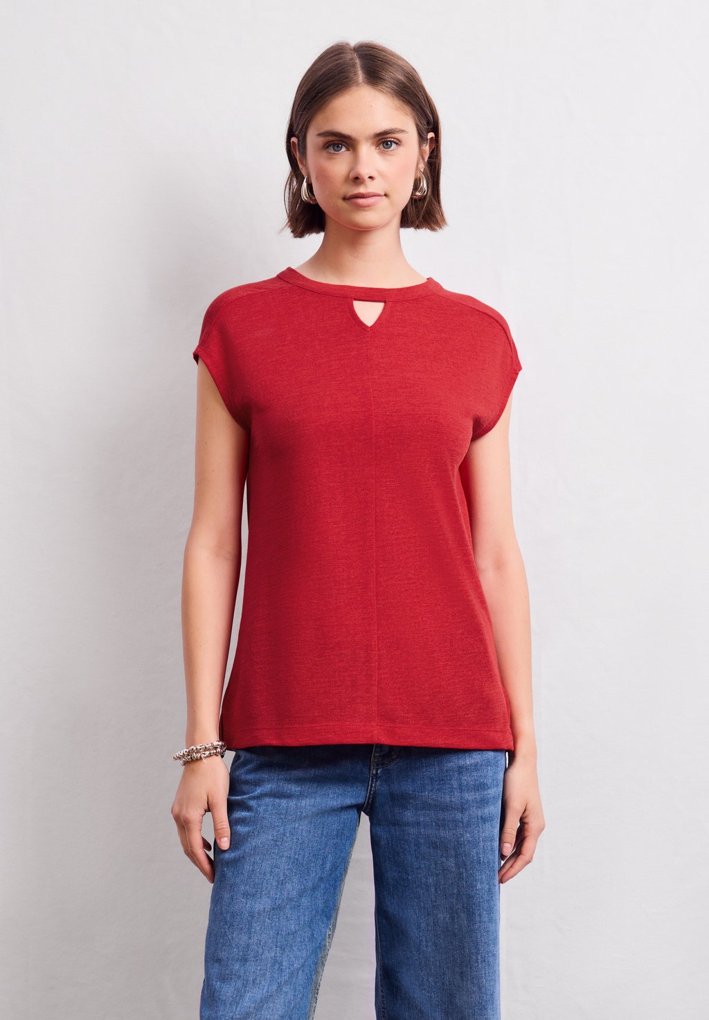 

Футболка с принтом LOOK CUT-OUT - Blouse Street One Studio, красный