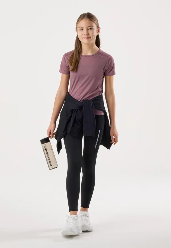 Футболка Swedemount Ultra light tee girl basic t-shirt, темно-сиреневый