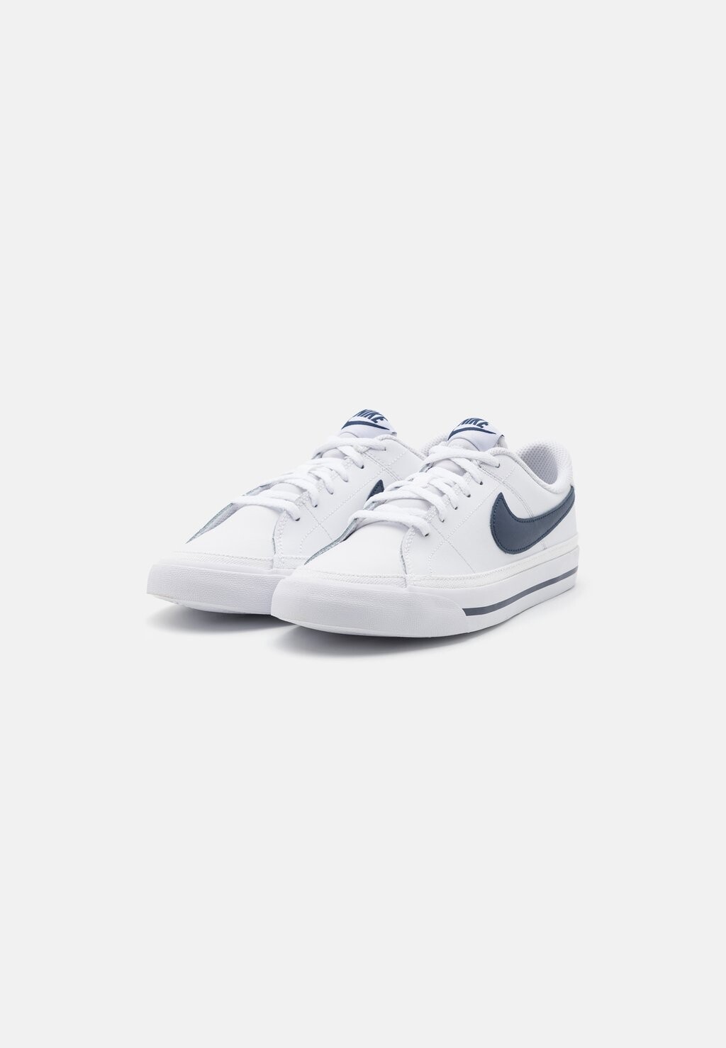 

Кроссовки на шнуровке COURT LEGACY UNISEX Nike, белый