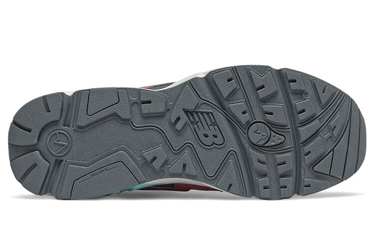 

New Balance NB 850 Кроссовки Женские