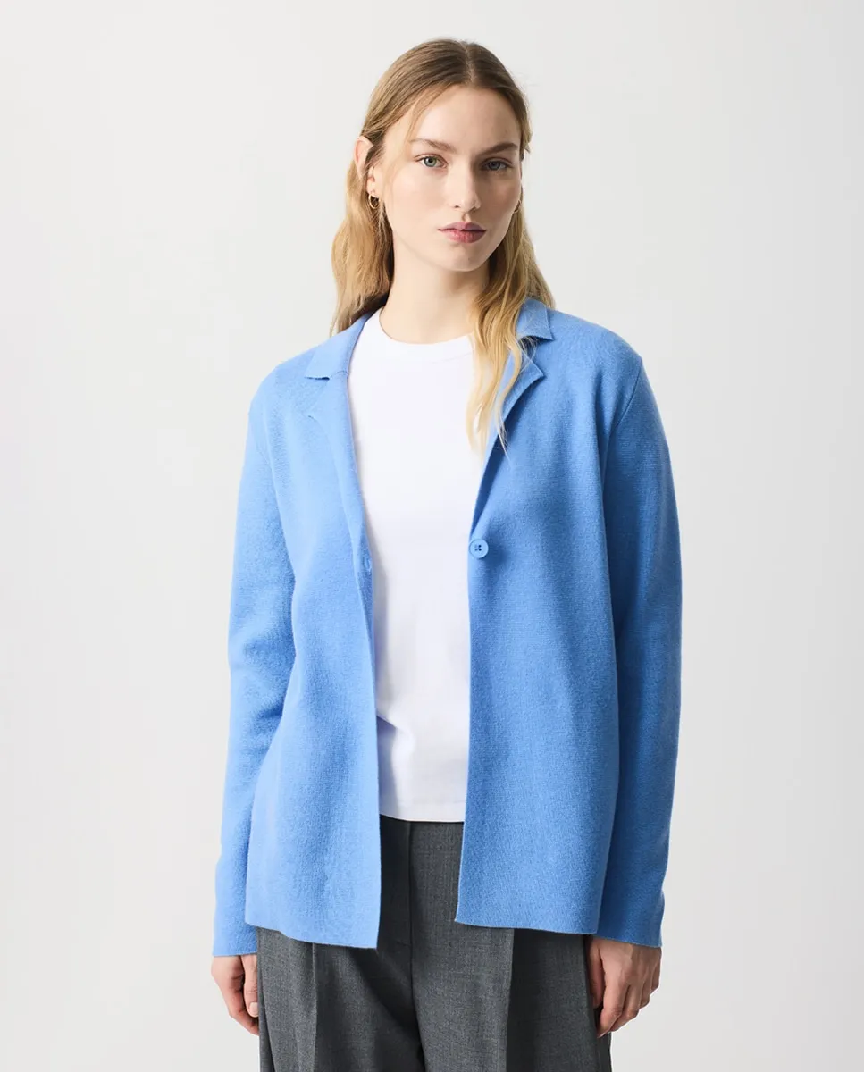 

Женская куртка с отложным воротником на одну пуговицу Escorpion, светло-голубой