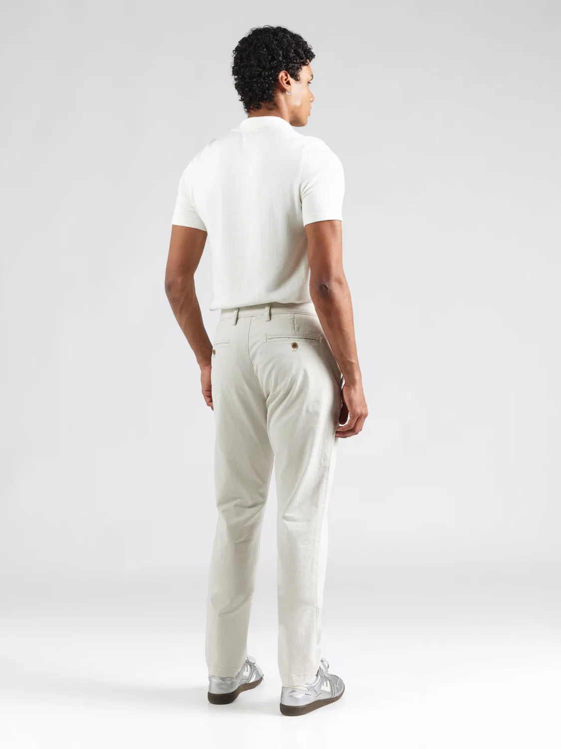 Зауженные брюки Gap ESSENTIAL серого цвета — фото 3