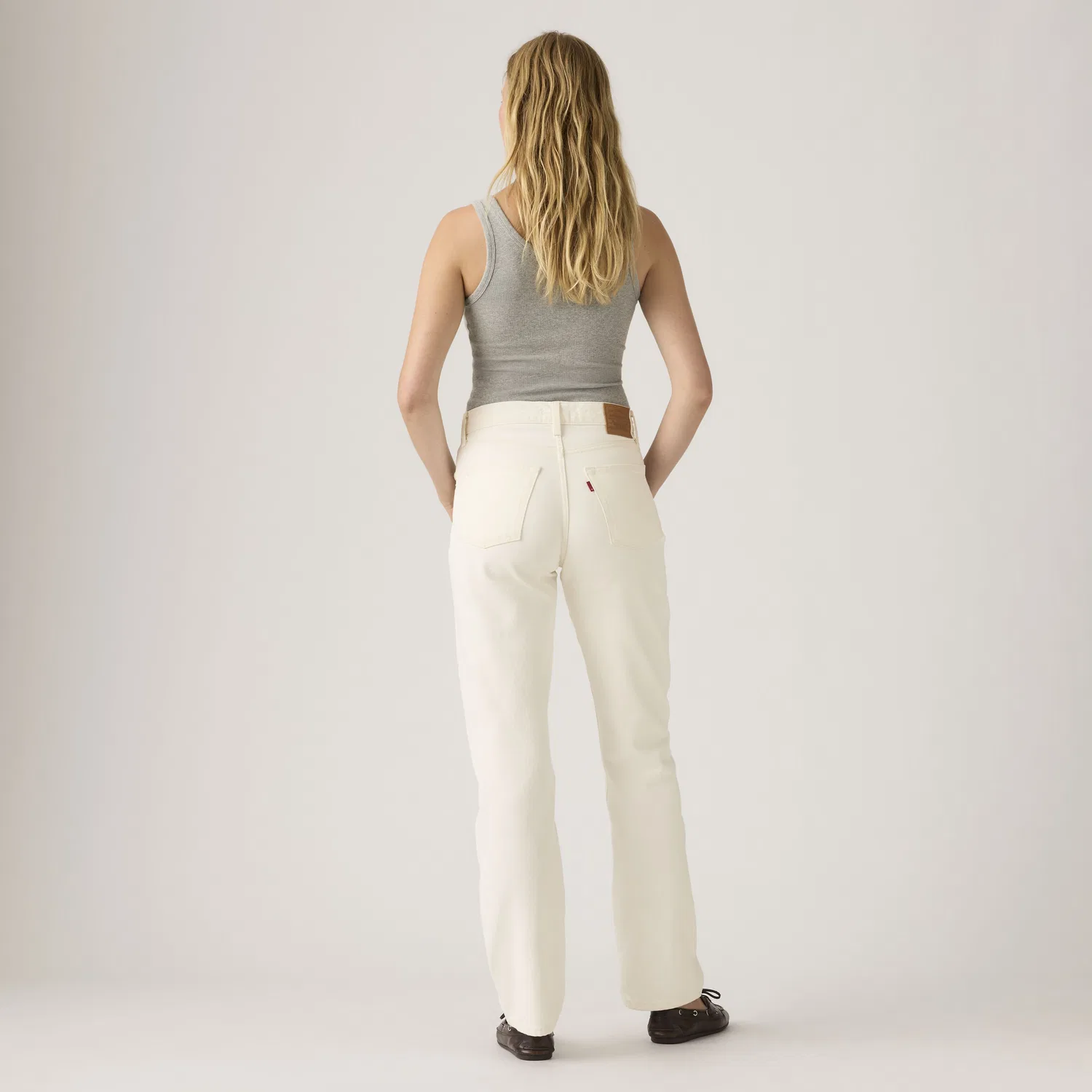 Простые джинсы для женщин от Easy Dad Levi's, White — фото 3