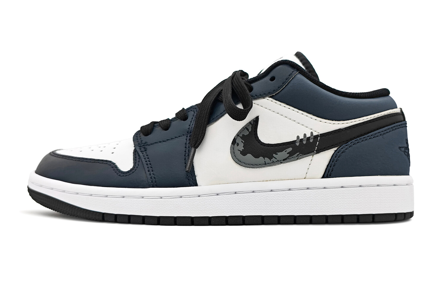 

Баскетбольные кроссовки Air 1 Vintage Men Low-Top Navy Blue/Grey Jordan