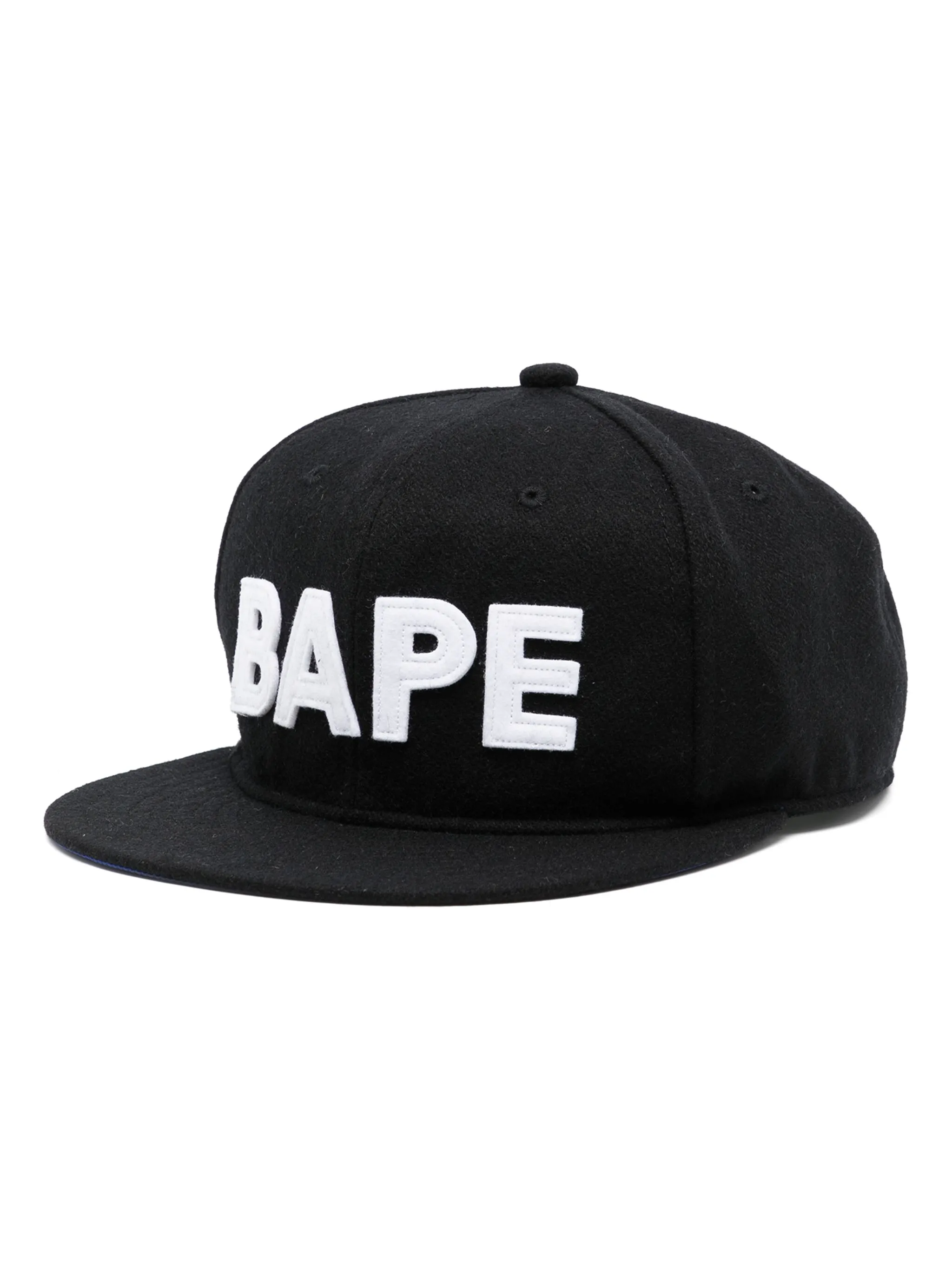

Кепка с логотипом A Bathing Ape, черный