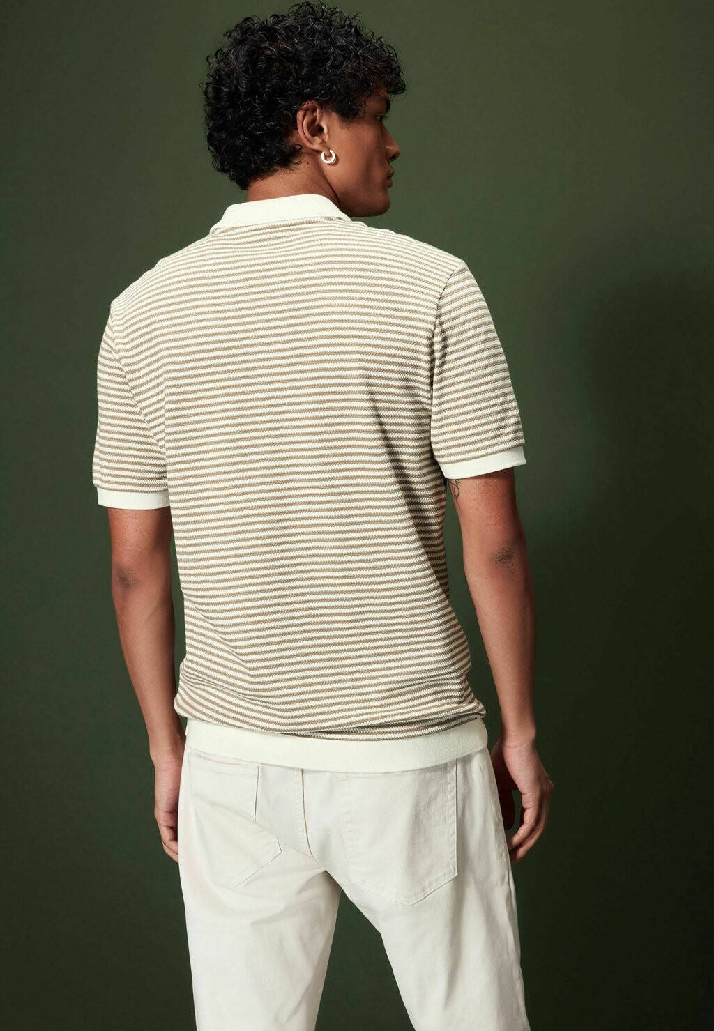 

Поло HORIZONTAL STRIPE REGULAR FIT Next, бежевый