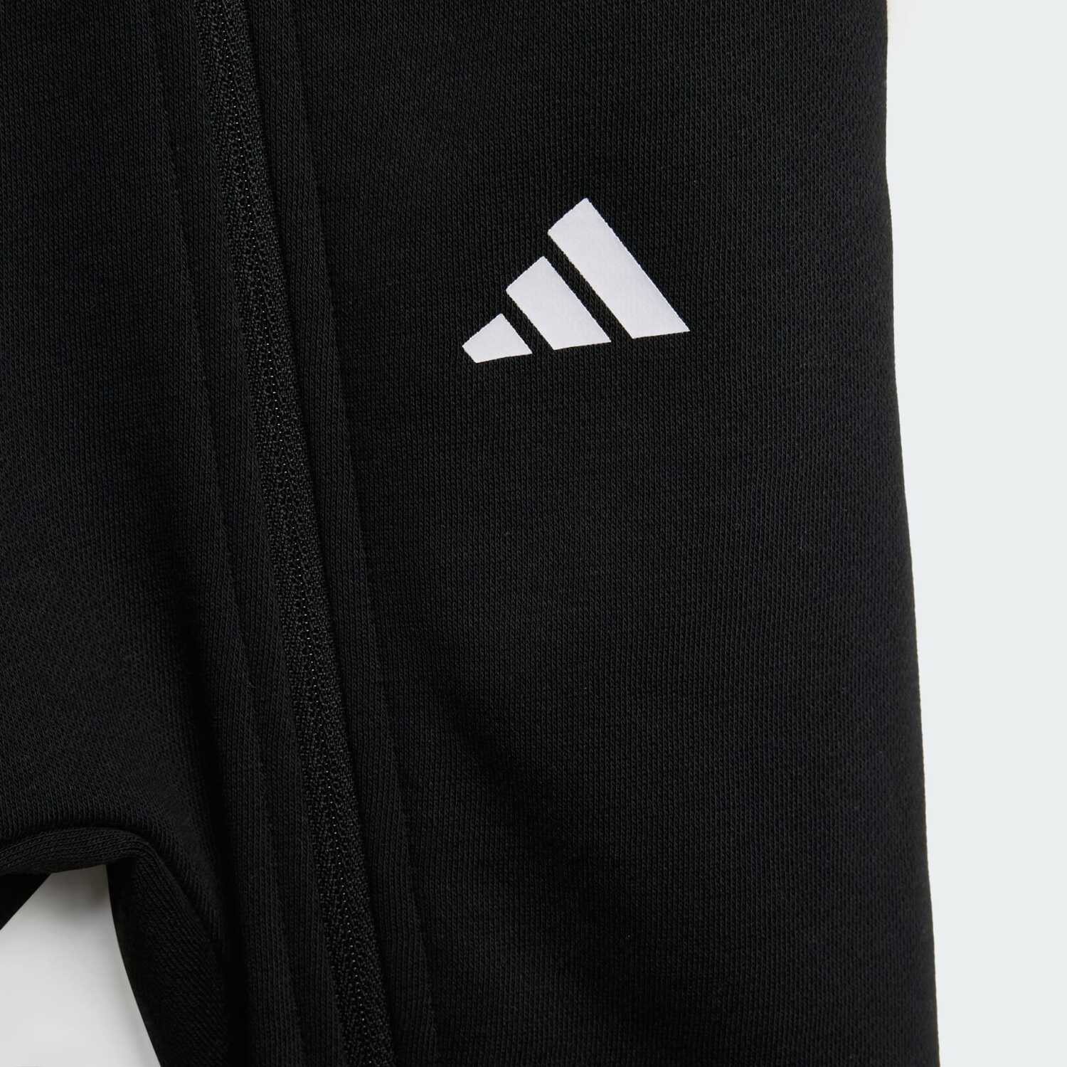 Adidas Performance Комбинезон 'Mercedes - Amg Petronas Formula 1 Team DNA' в черном цвете — фото 4