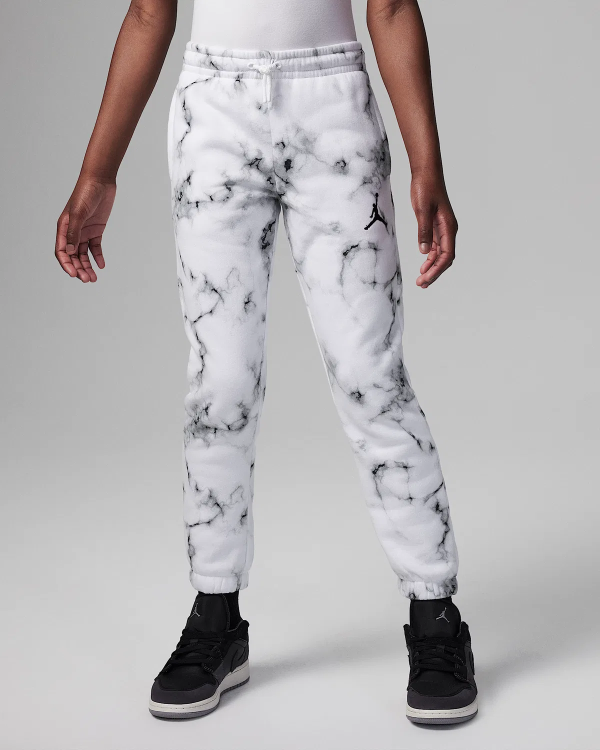 Детские штаны Jordan Essentials Printed Fleece Pants, White