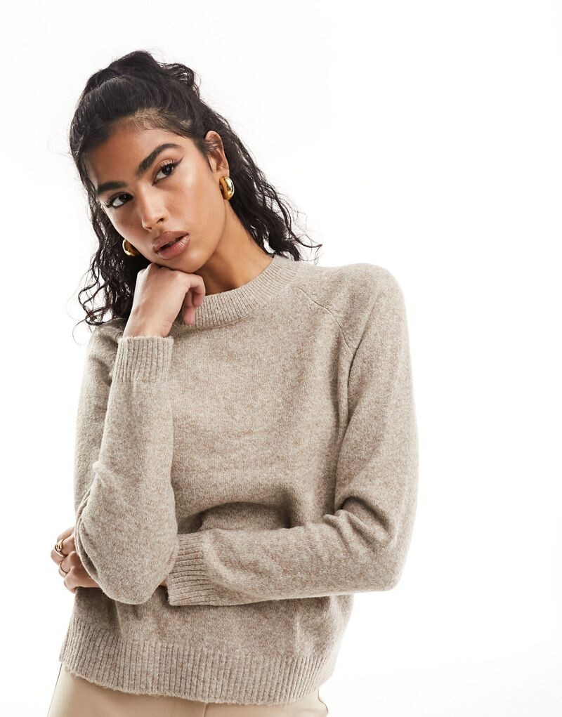 

Vero Moda — бежевый меланжевый свитер с круглым вырезом