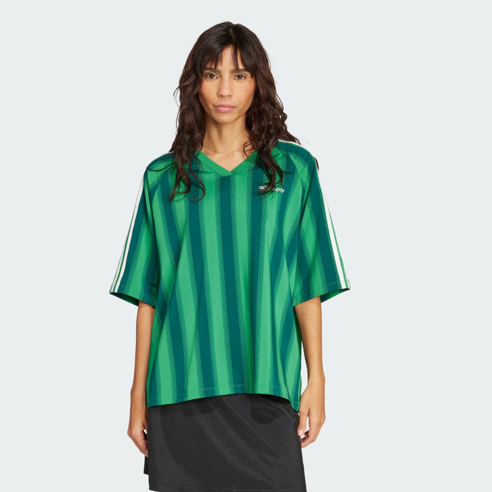

Футболка Adidas Loose Linear Tee, зеленый
