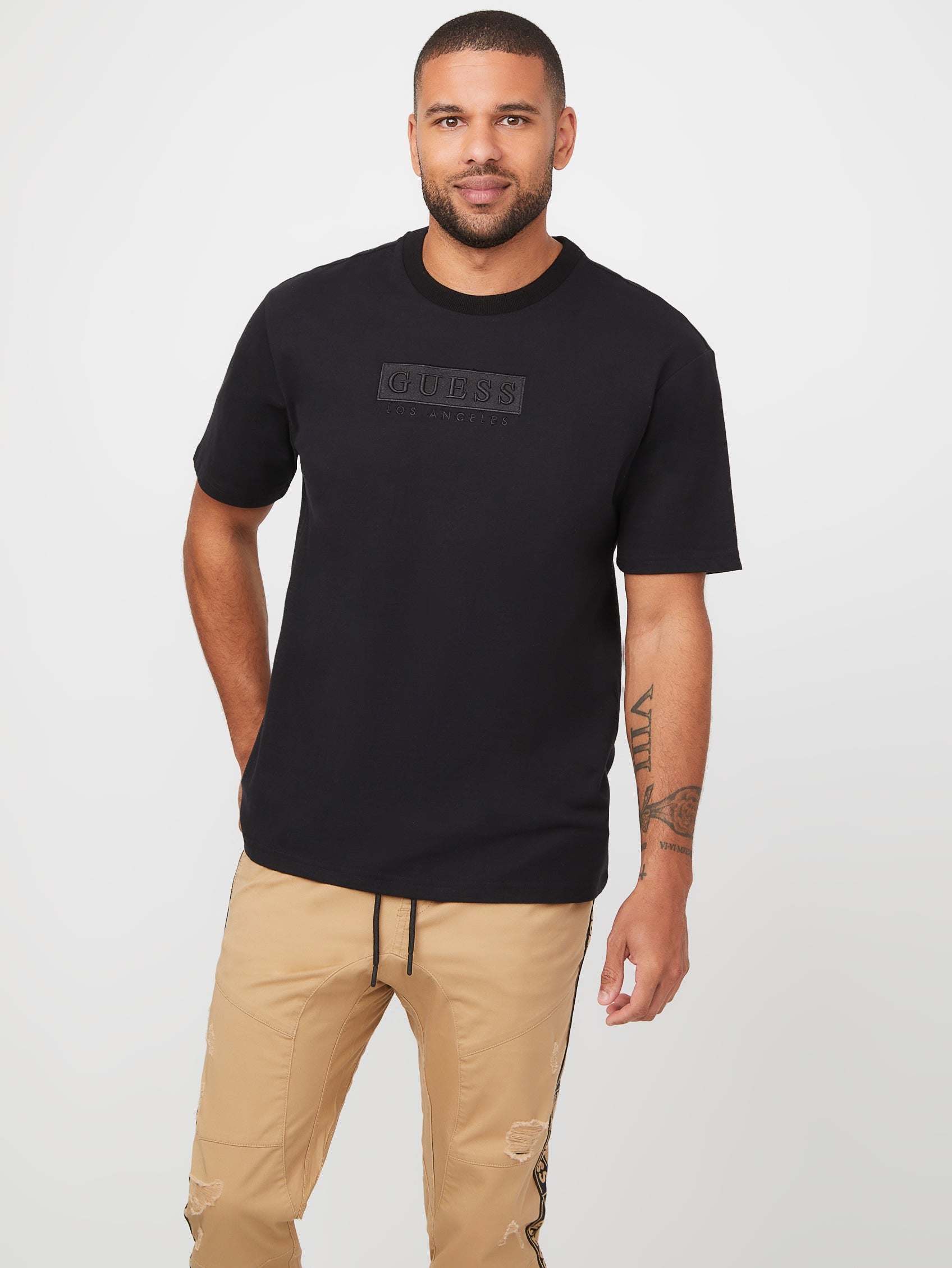 

Футболка с логотипом Harvey Guess Factory, черный