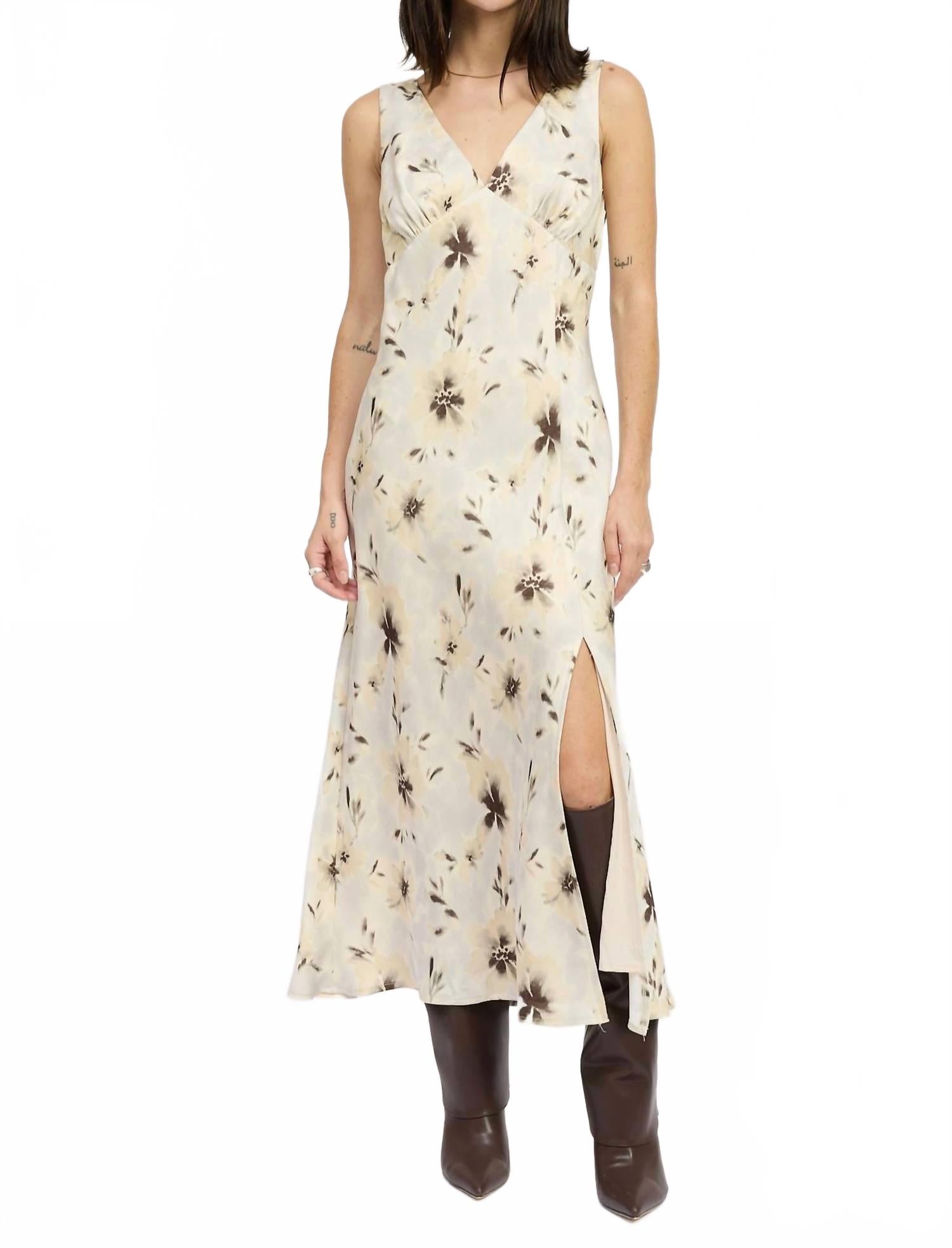 

Платье миди с цветочным V-образным вырезом в цвете сливочного крема Emory Park, Buttercream