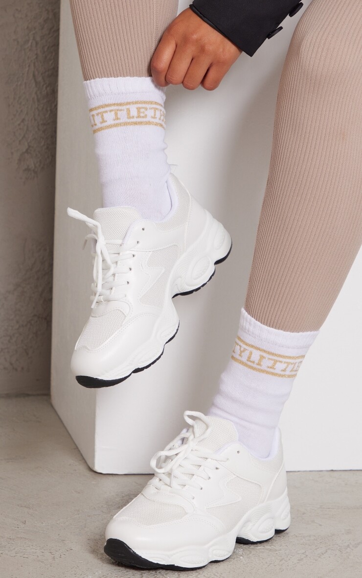 

PrettyLittleThing Белые базовые кроссовки на массивной подошве с пузырьковой подошвой, Белый, PrettyLittleThing Белые базовые кроссовки на массивной подошве с пузырьковой подошвой