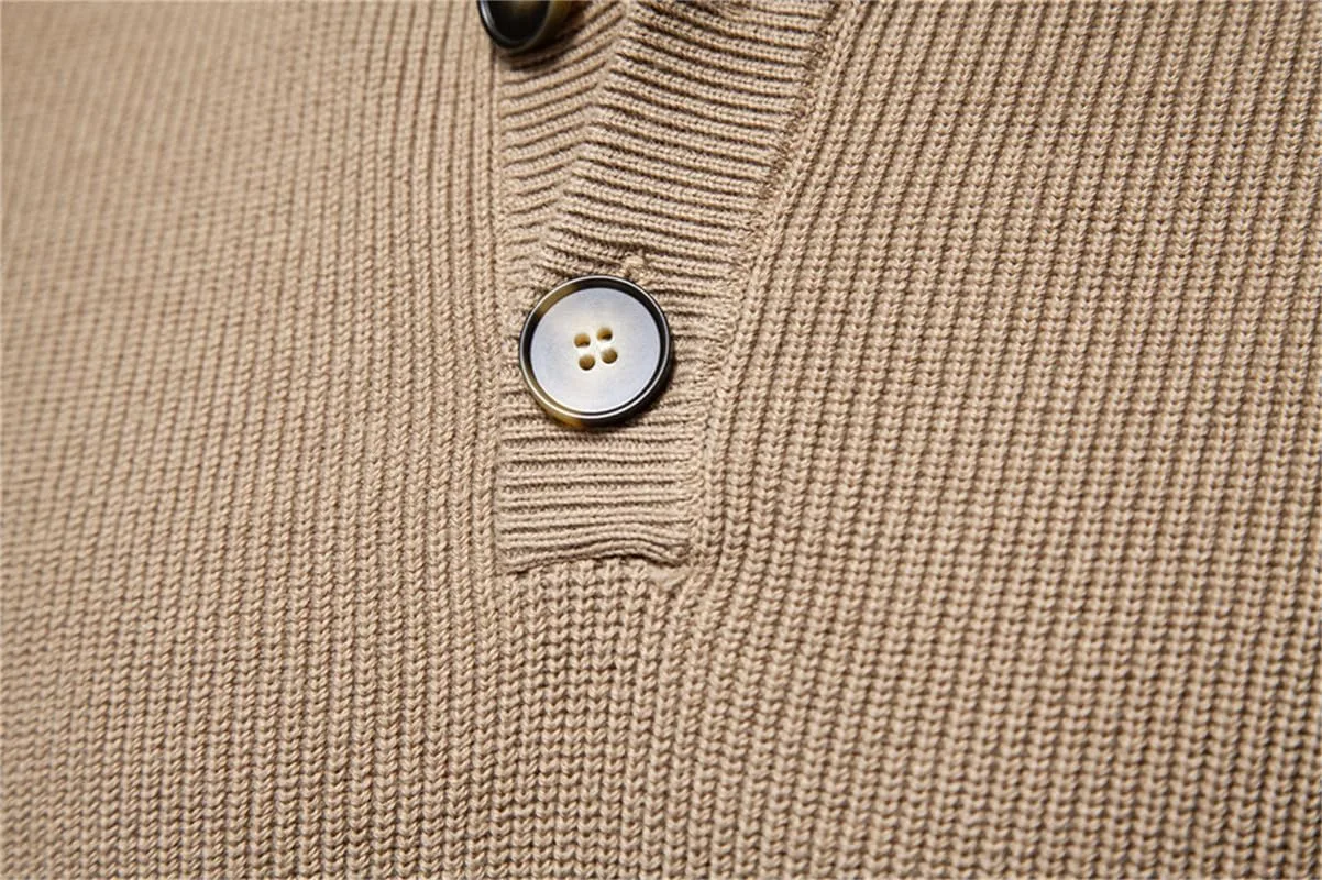 

Мужской свитер с воротником стойкой на пуговицах VIVICOLOR