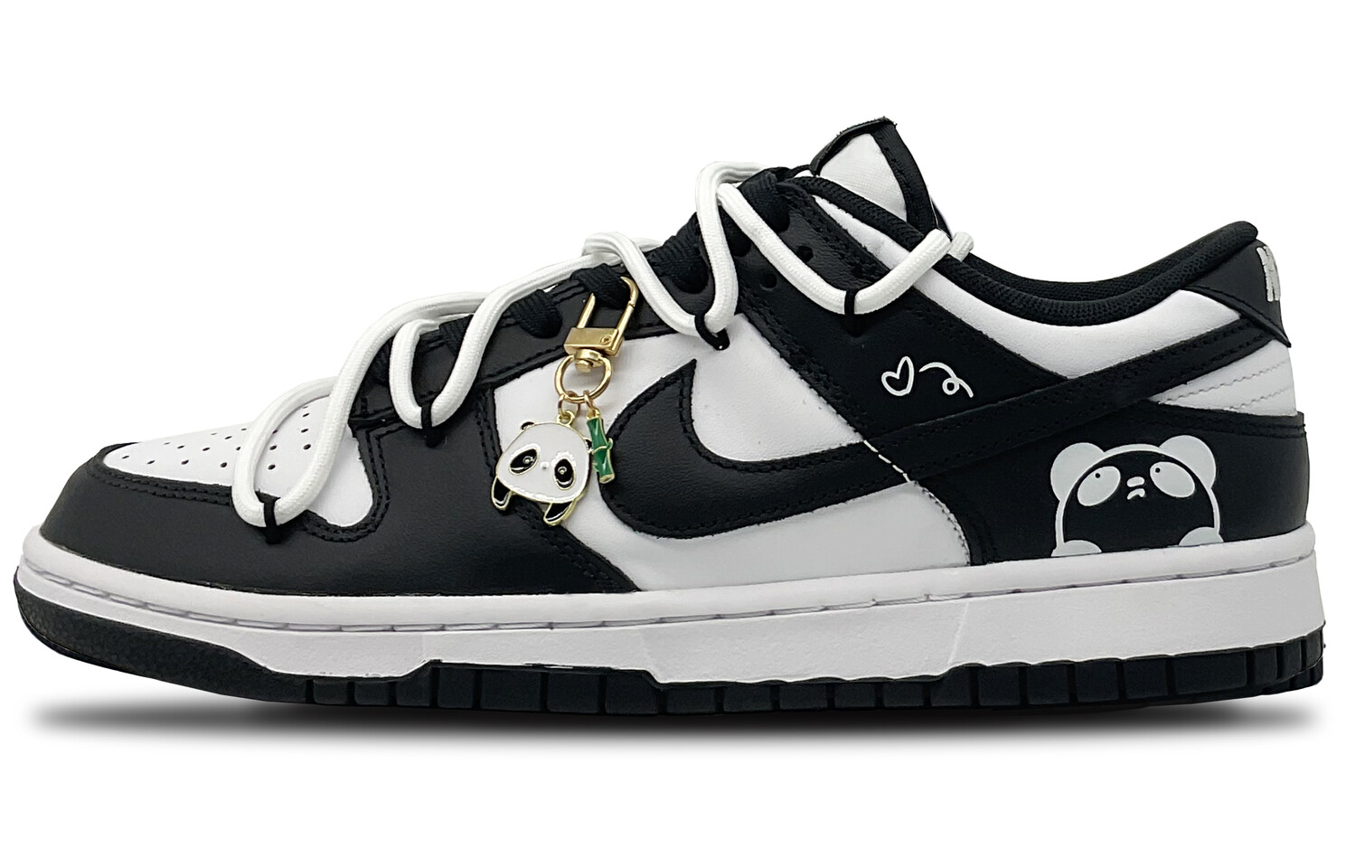 

Кроссовки Nike Dunk Skateboard Shoes Women's Low-Top Black White