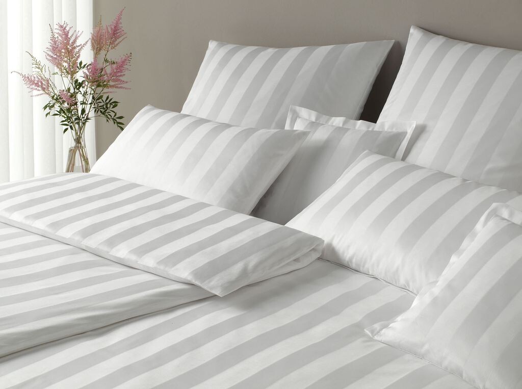 

Элегантный комплект постельного белья Mako из сатина Noblesse цвет белый размер 80х80 155х200 Elegante