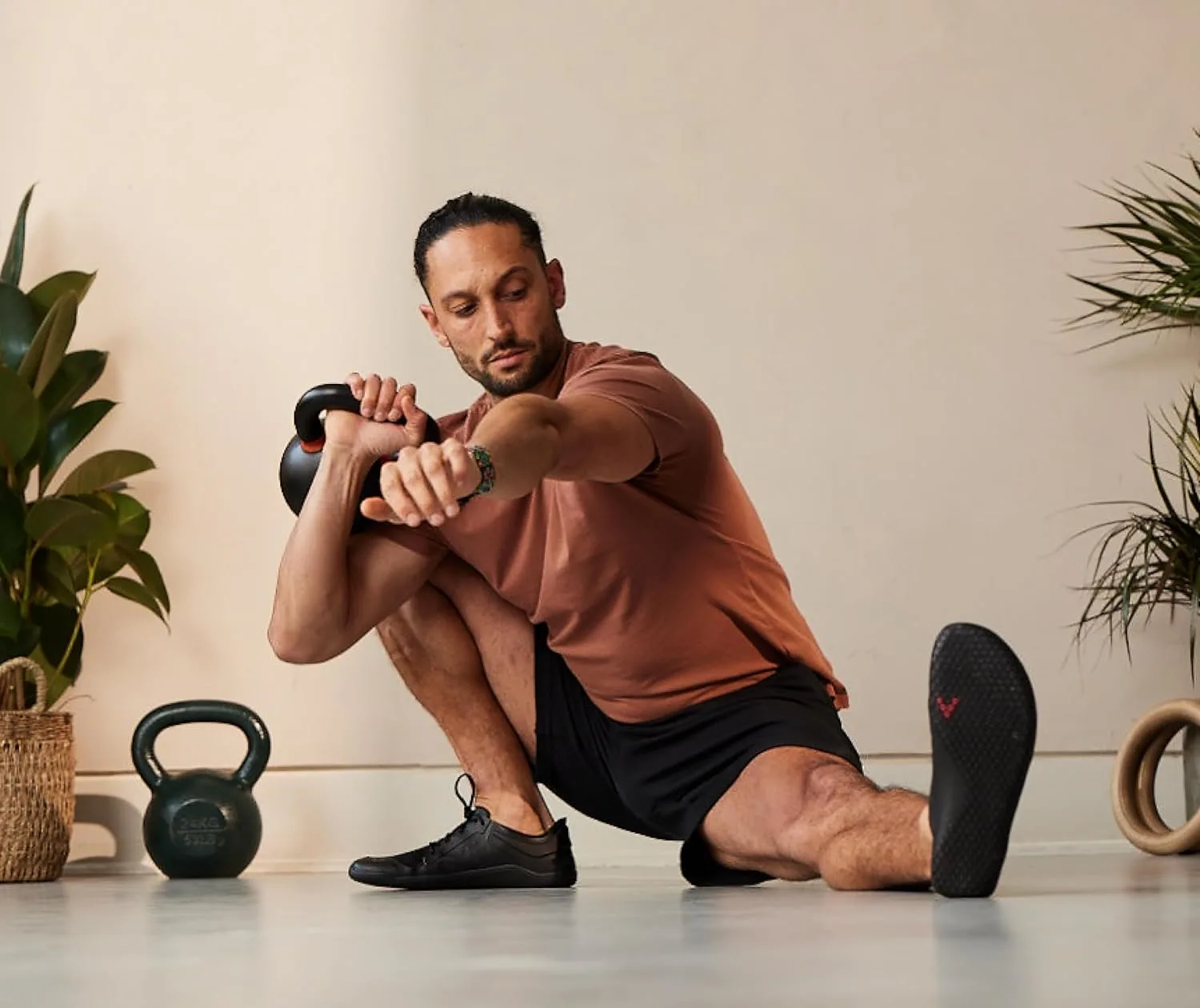 Мужские легкие дышащие веганские кроссовки Vivobarefoot Primus Lite III с подошвой, имитирующей подошву для ходьбы босиком — фото 3