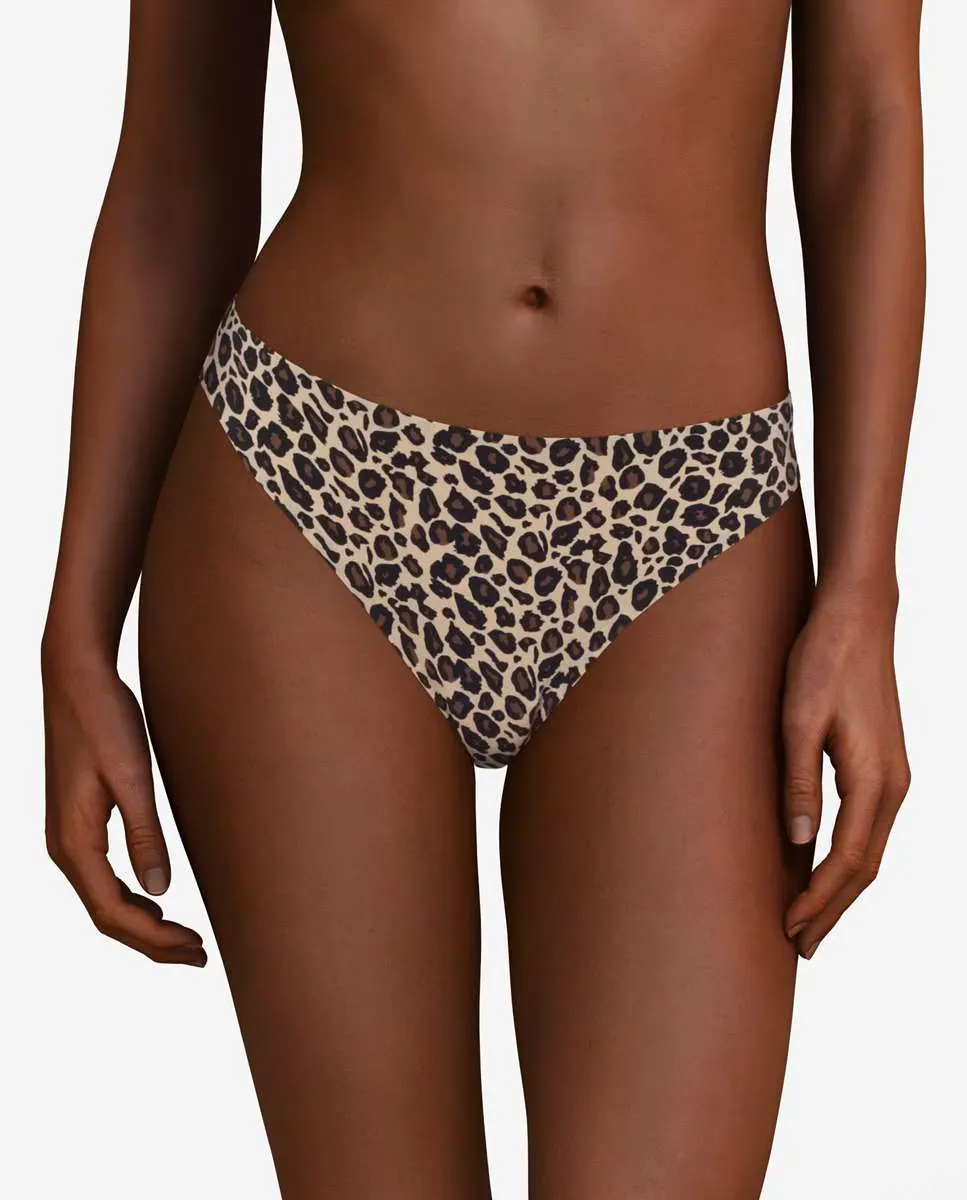 

Бесшовные стринги с эффектом второй кожи SoftStretch Chantelle, чёрный