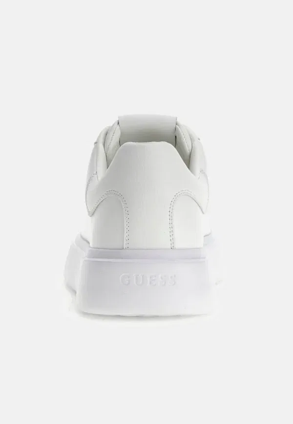 Кроссовки Guess Plaza logo sneakers trainers, белый — фото 4