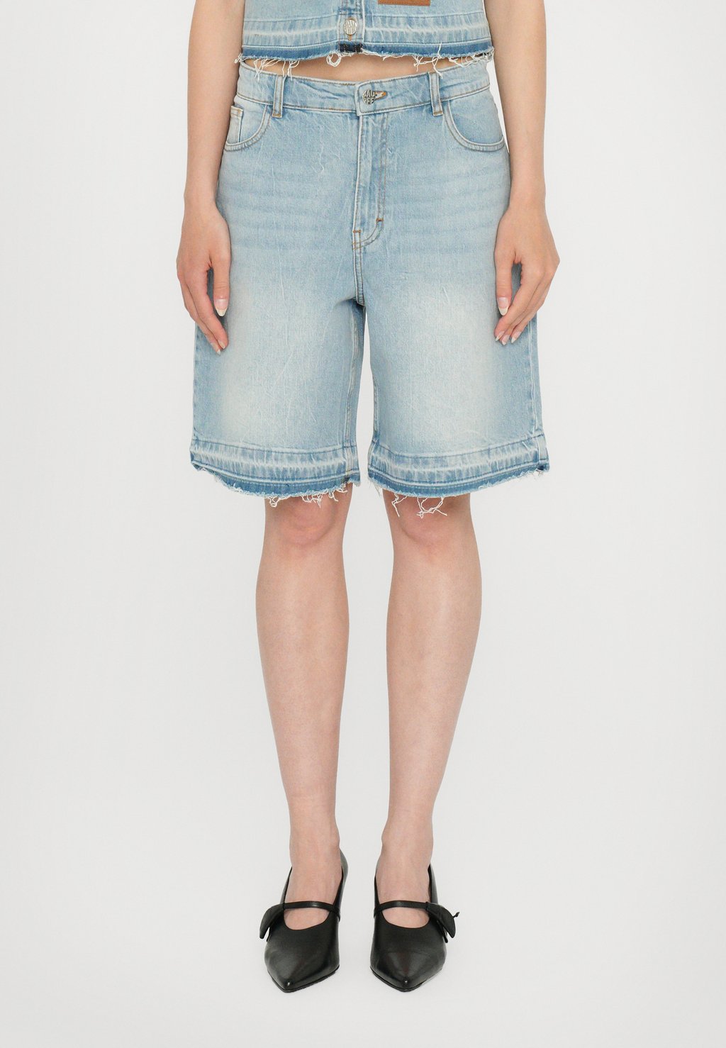 

Джинсовые шорты NOLIE Baum und Pferdgarten, цвет Light Denim