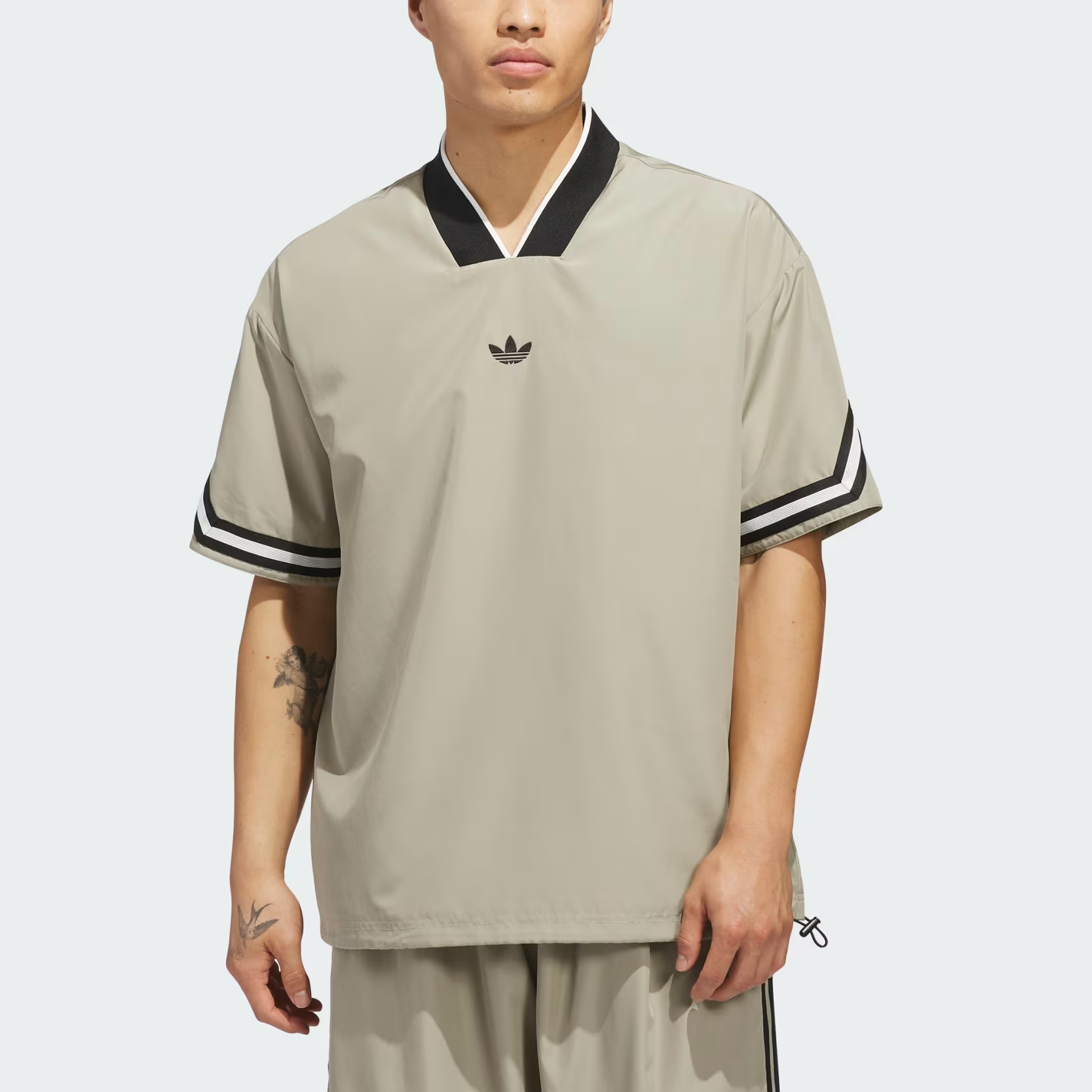 Футболка BASKETBALL WARM FW25 Up Top Unisex Adidas Originals, wonder бежевый — фото 3