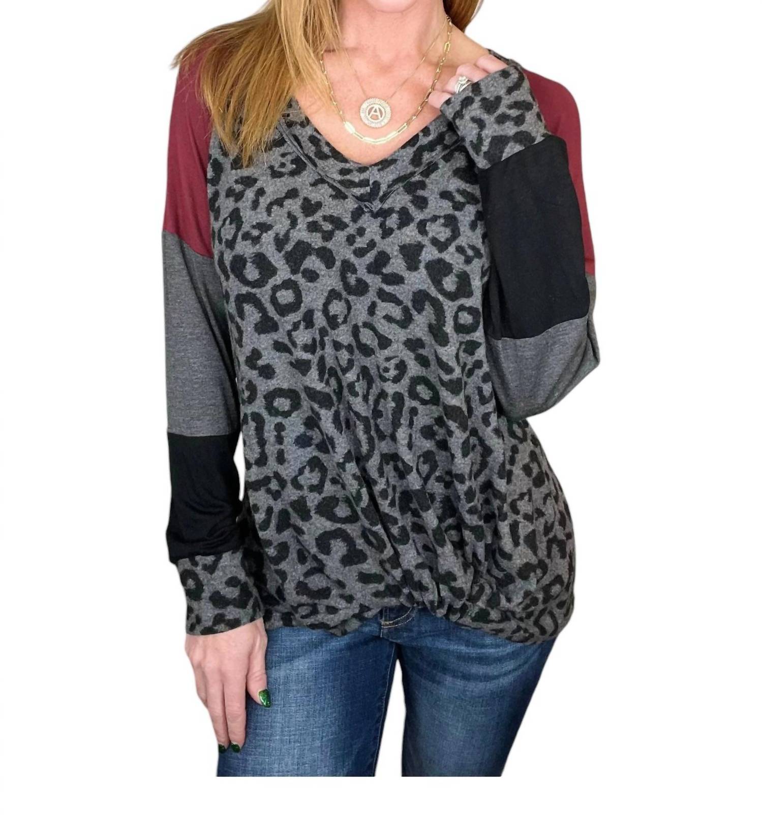 

Топ Hacci Brushed Leopard в цвете Charcoal 143 STORY