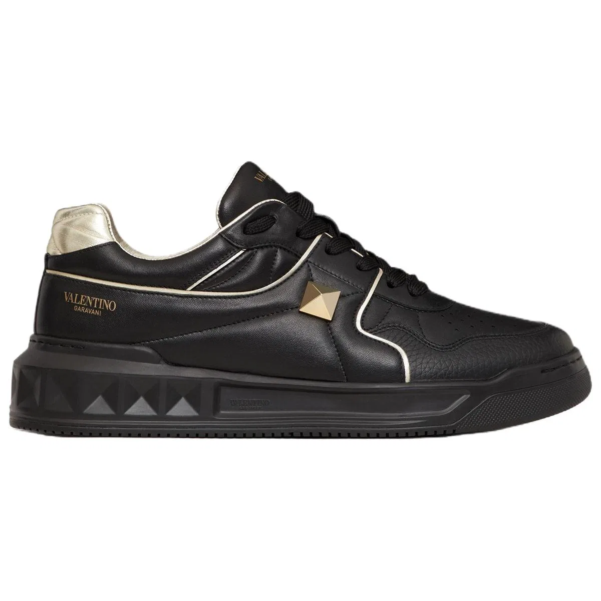 Кроссовки низкие с шипами Valentino Garavani Rockstud Original Shoe Box Included — фото 3