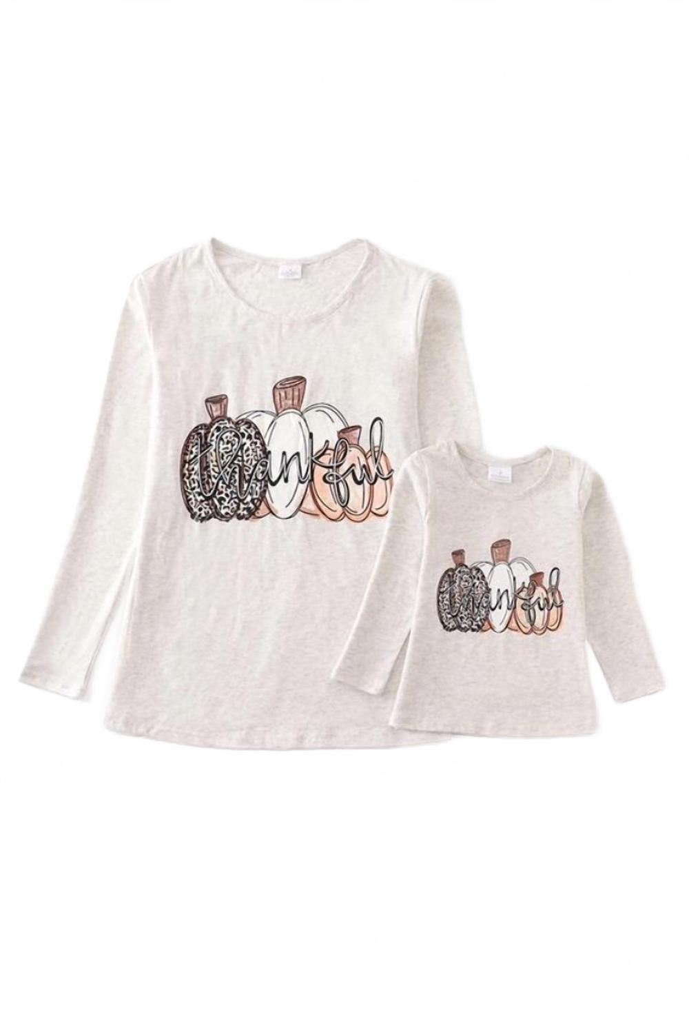 

Women's Thankful Pumpkin Top Mommy & Me "mommy" In Grey Honeydew