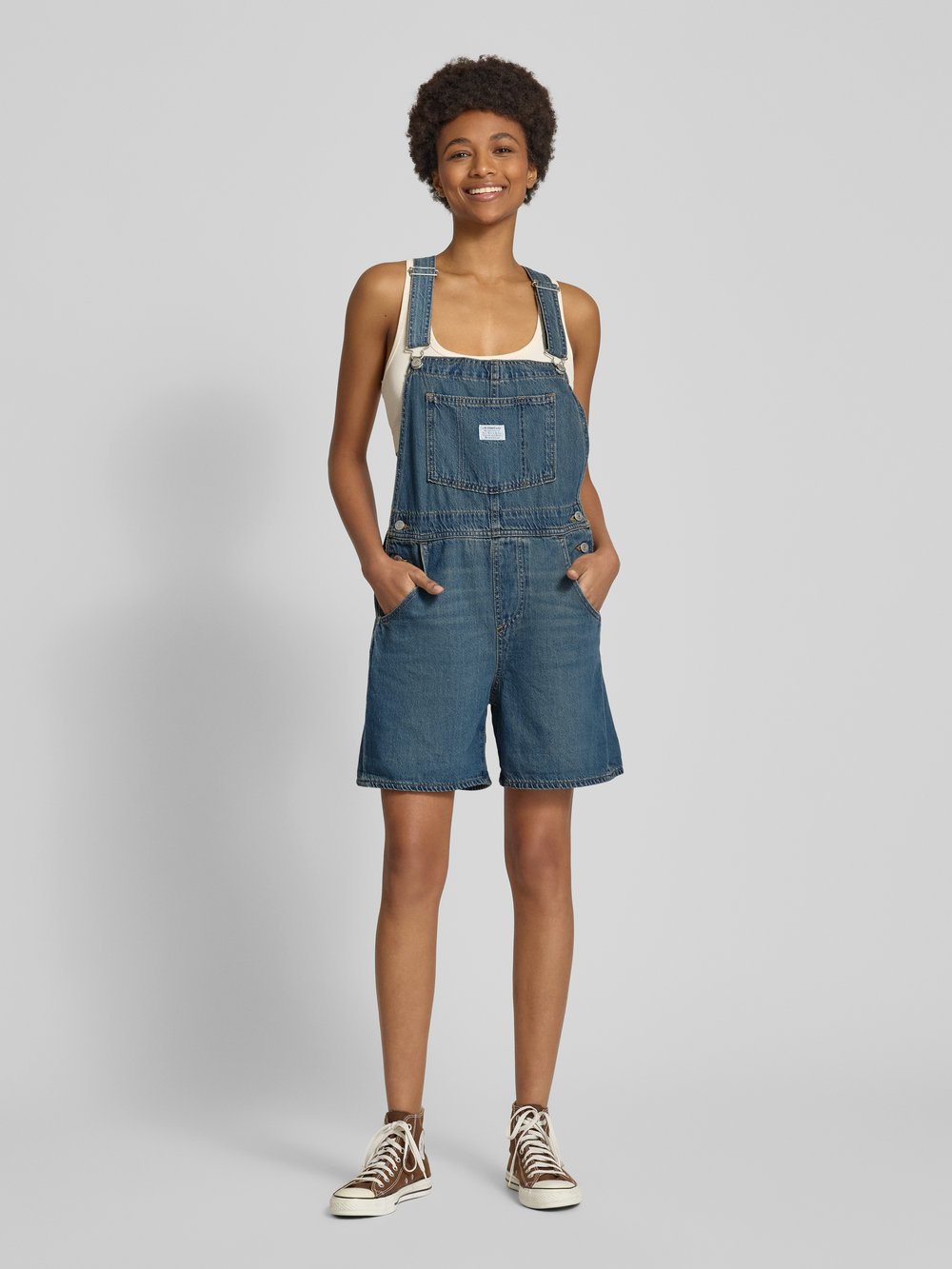 

Комбинезон прямого кроя с нашивкой-лейблом Levi's