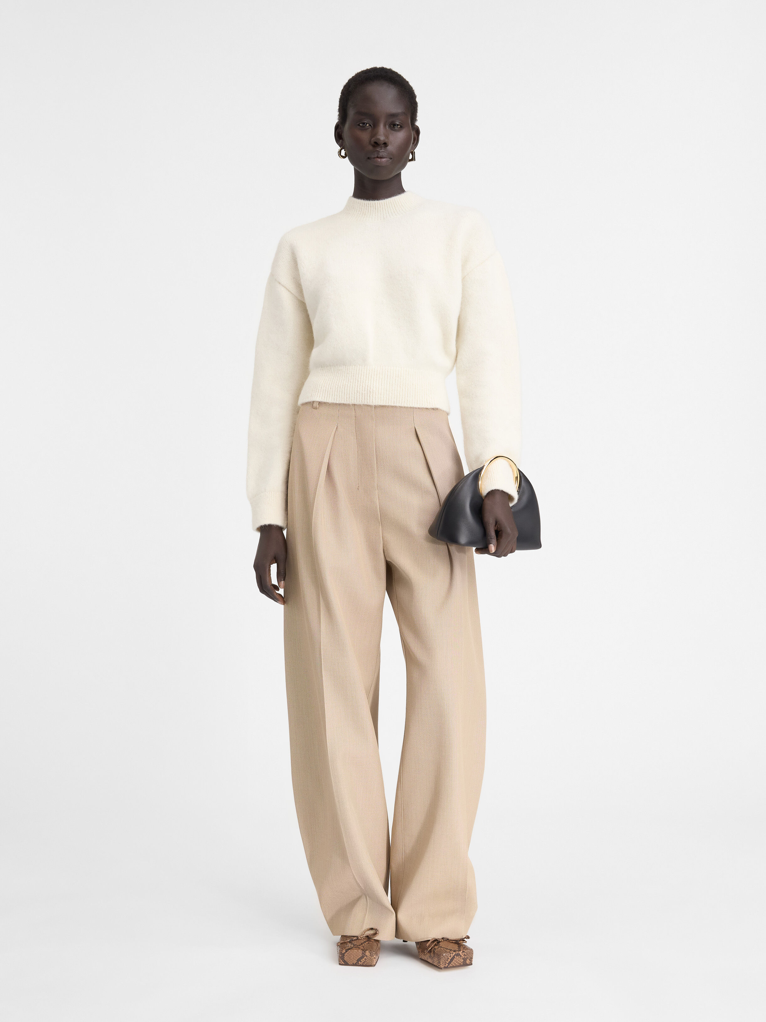 

Джемпер с логотипом JACQUEMUS The Jacquemus knit, светло-бежевый