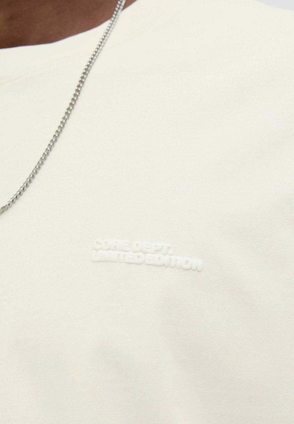 

Футболка с принтом RUNDHALSAUSSCHNITT Jack & Jones, бежевый