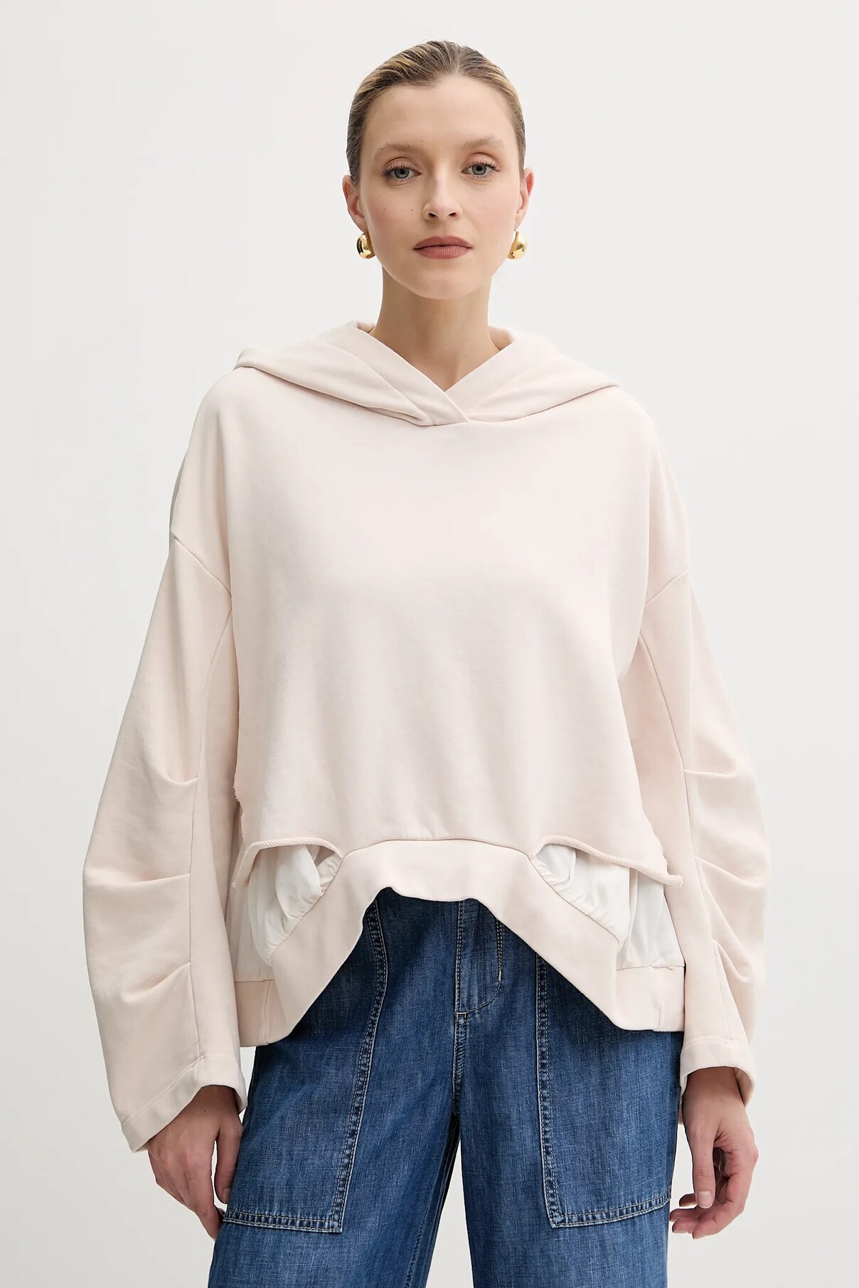 

Свитшот Pinko, бежевый