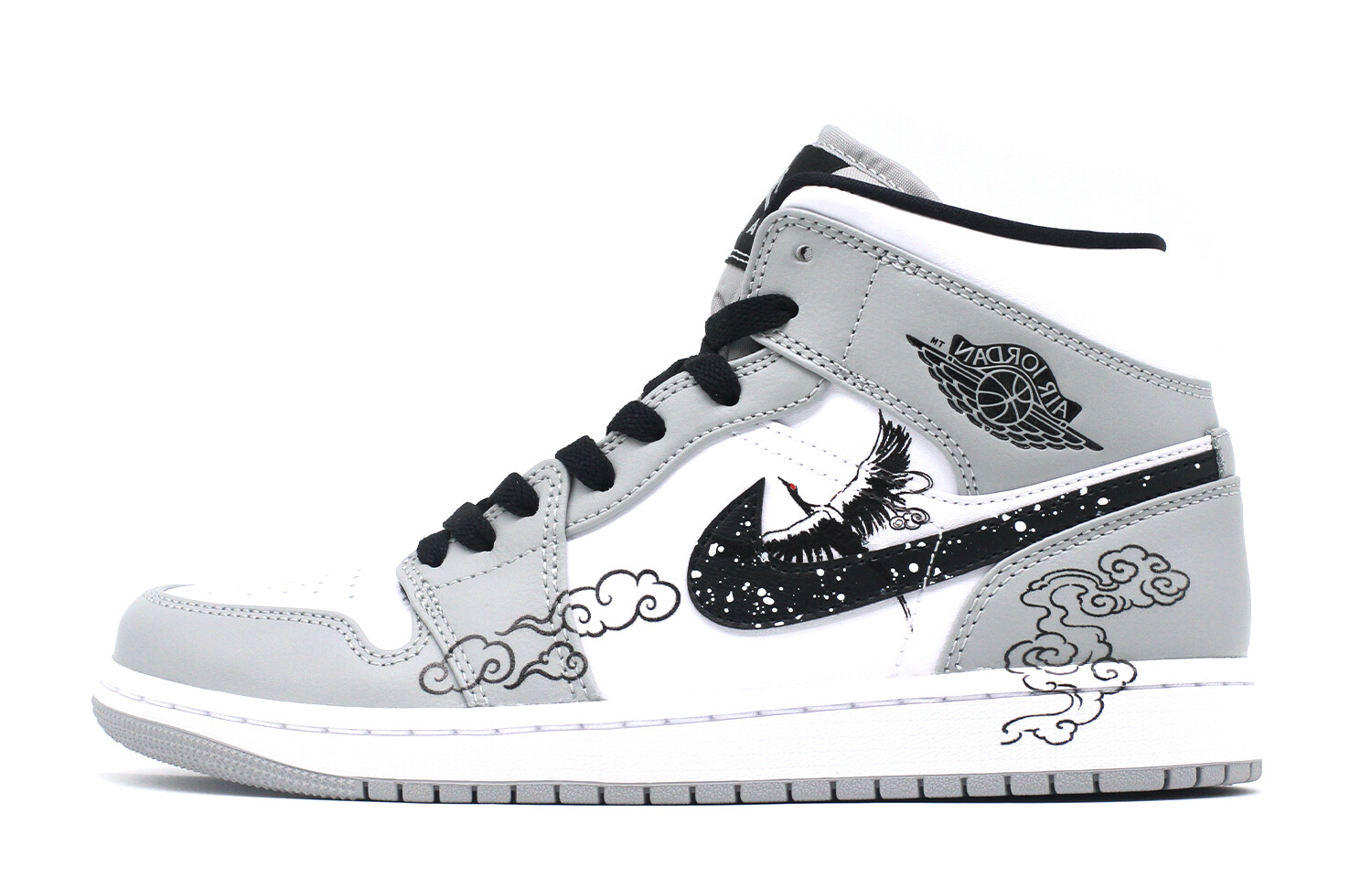 

Баскетбольные кроссовки Air 1 Vintage Men Mid-Top Black/White/Grey Jordan