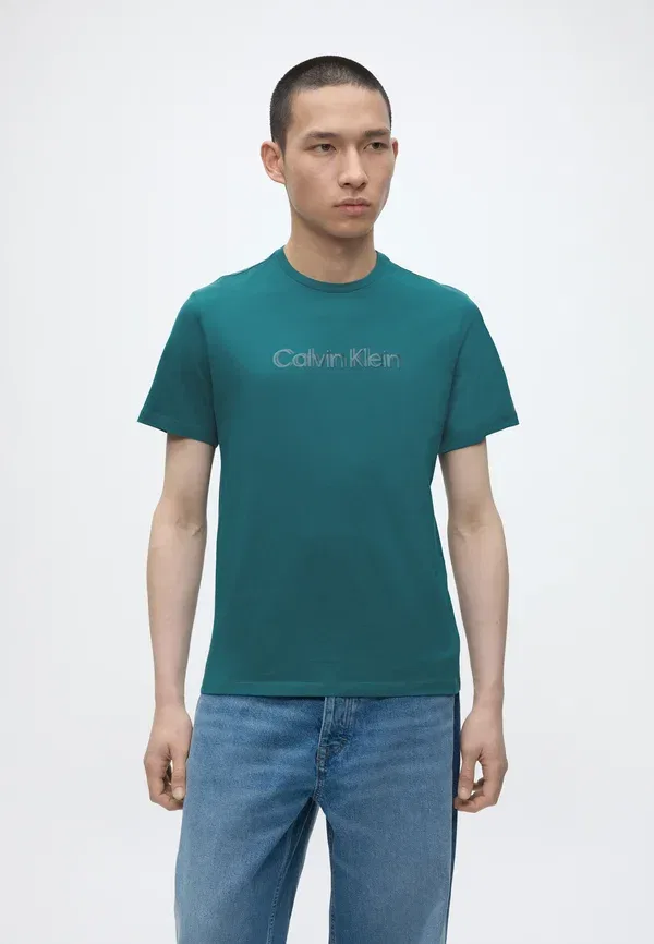 Футболка принтованная Calvin Klein, затененный еловый