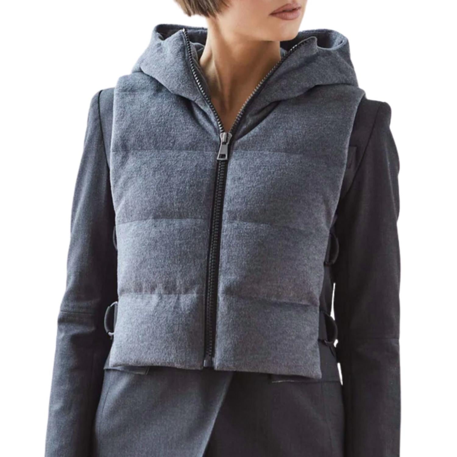 

Жилет Luna серого цвета Adroit Atelier