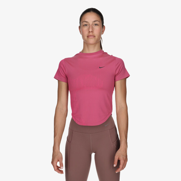

Футболка бегового отдела Nike, розовый