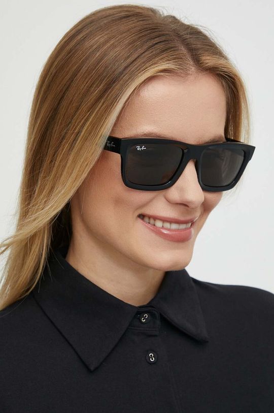 

Солнцезащитные очки WARREN Ray-Ban, черный