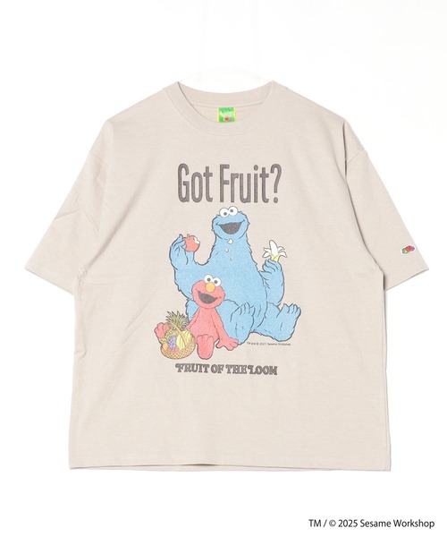 

Футболка с принтом, крой оверсайз, бренд Fruit of the Loom, цвет бежевый