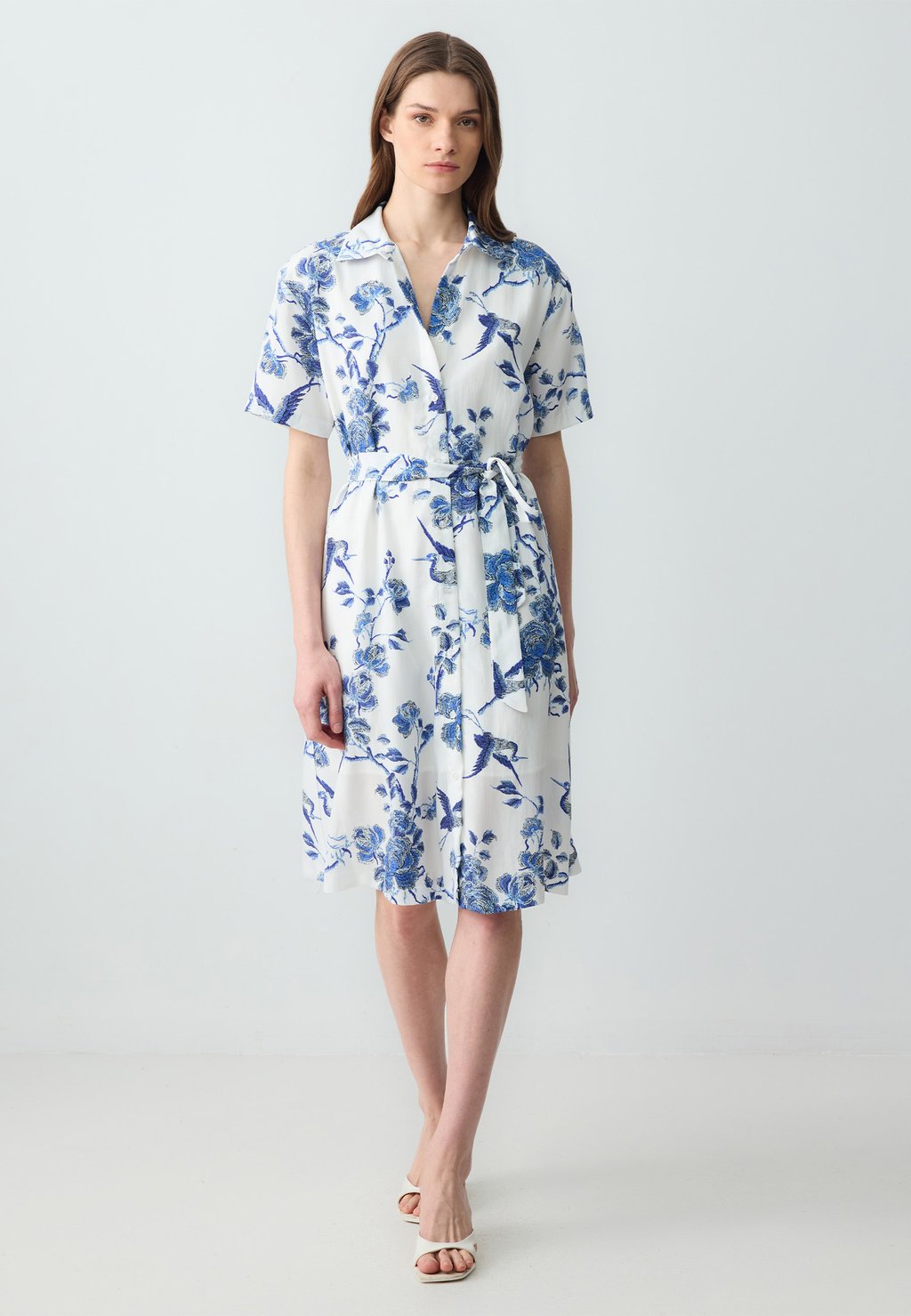 

Платье-рубашка COLLAR SHORT SLEEVE PATTERNED MIDI Jimmy Key, белый