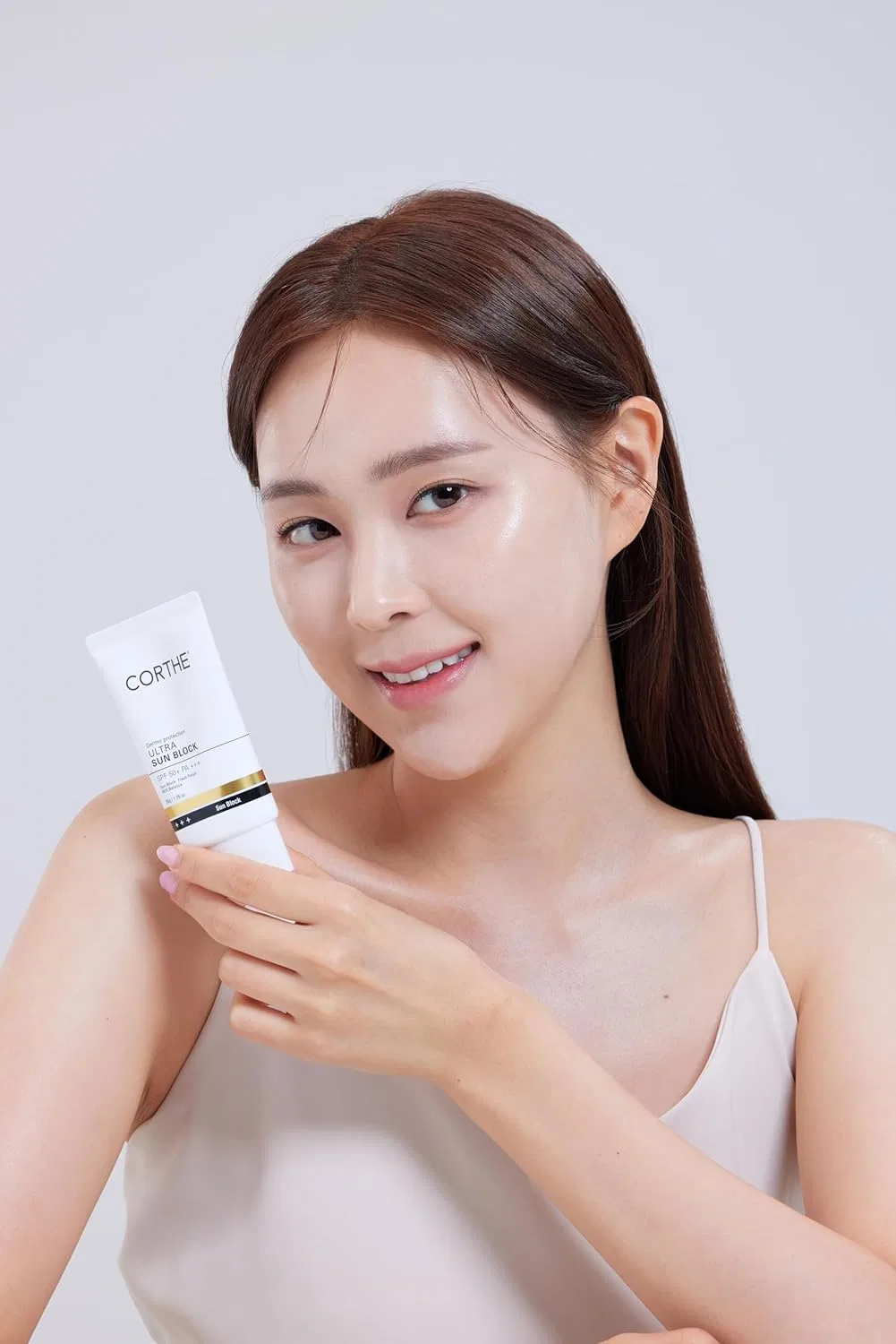 Солнцезащитный крем для лица Dermo Protection Ultra Sun Block SPF 50+ PA+++ CORTHE 50 г — фото 4