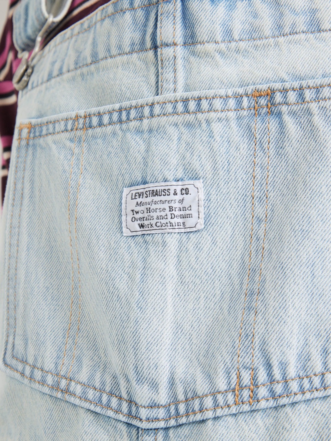 LEVI'S  Джинсовый комбинезон Regular 'Vintage Shortalls' в светло-голубом цвете — фото 2
