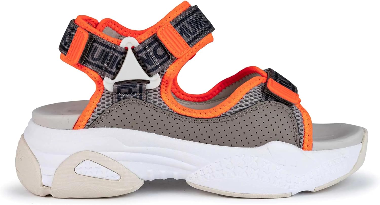 

Мужские низкие кроссовки Munich, Marron 008