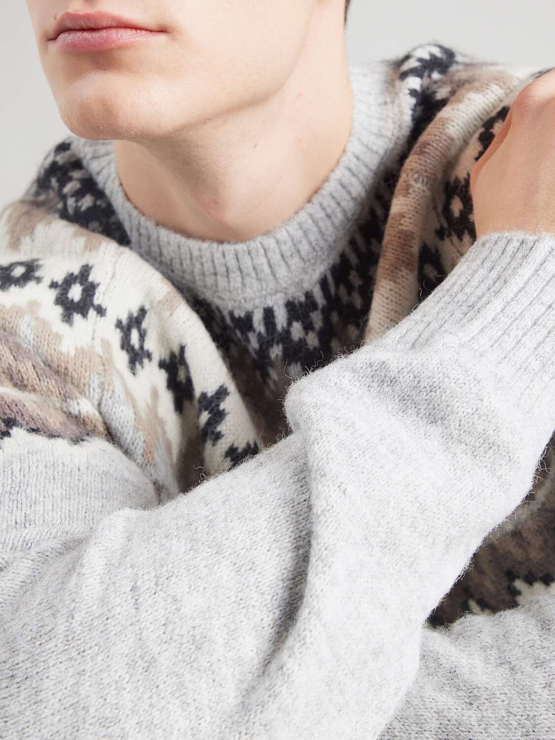 GAP Свитер 'FAIR ISLE YOKE' в крапчатом сером цвете — фото 2