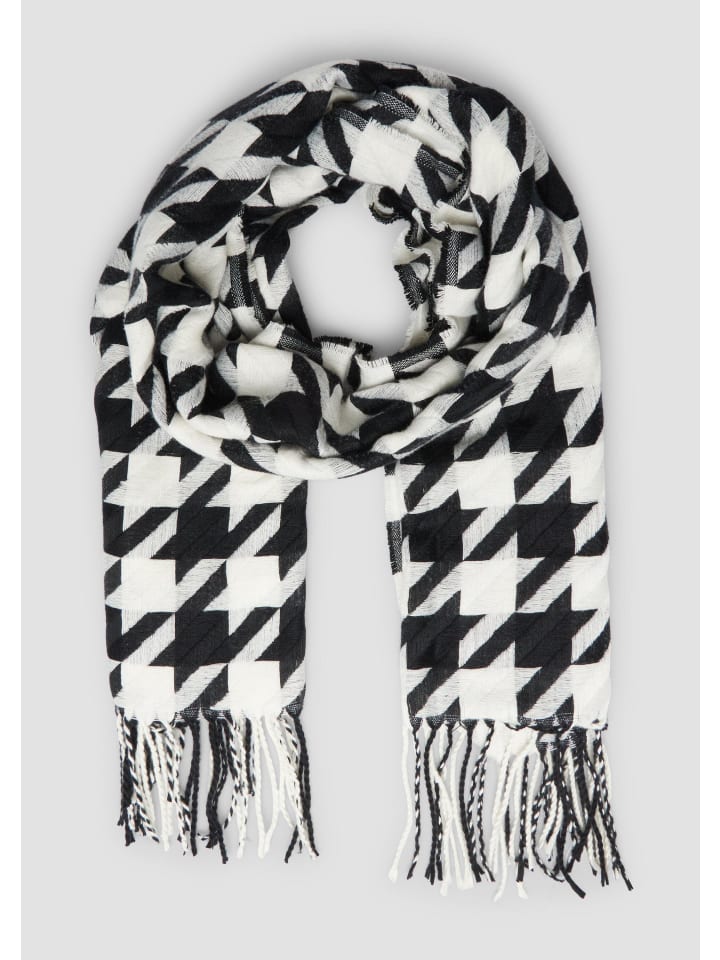 

s.Oliver Шарф цвета 99N9_черный