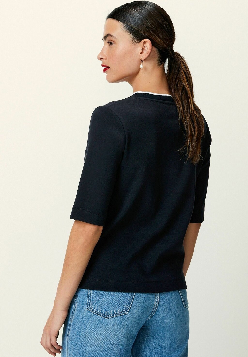 

REGULAR FIT Short Sleeve Next, Кардиган черный с белым кантом