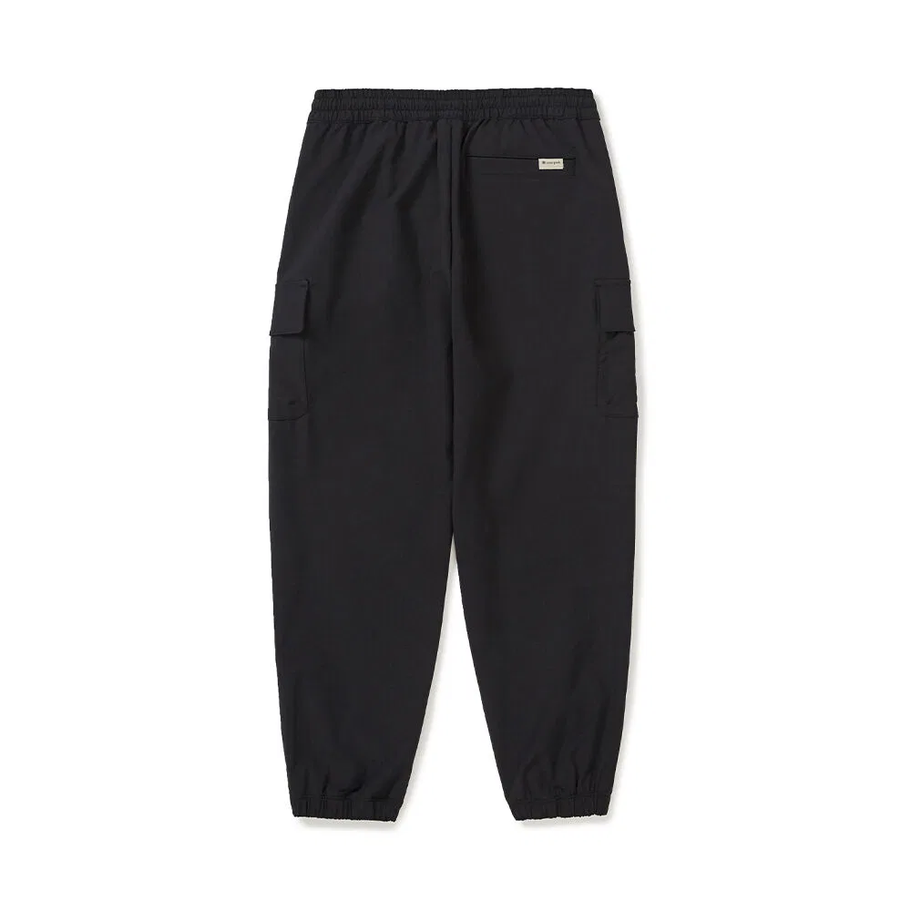 Детские чёрные джоггеры Lago Air от Snowpeak Apparel Kids — фото 3